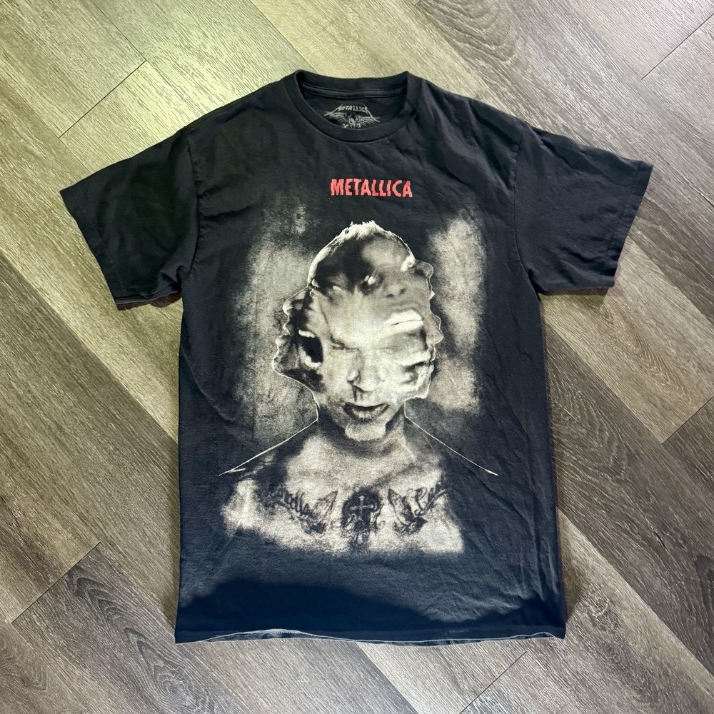 METALLICA HARDWIRED 2017 Shirt Mens Size Medium M Hardwired Tour Worldwired